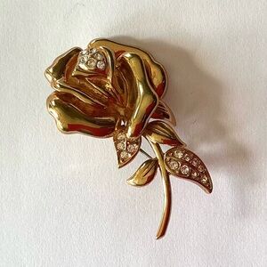 Vintage Signed Krementz Gold Plated Rose Brooch with Rhinestones